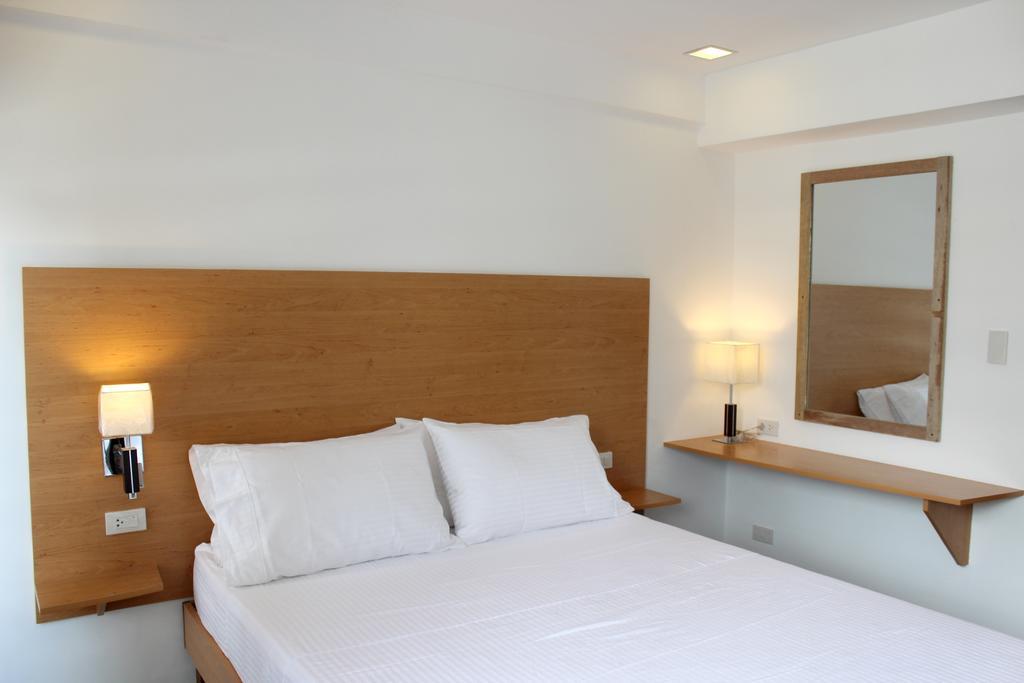 Brblock Boutique And Residences Makati City Camera foto