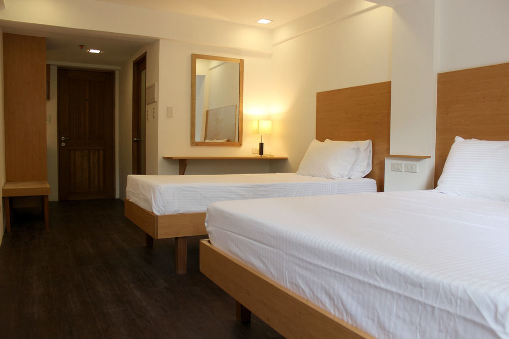 Brblock Boutique And Residences Makati City Esterno foto